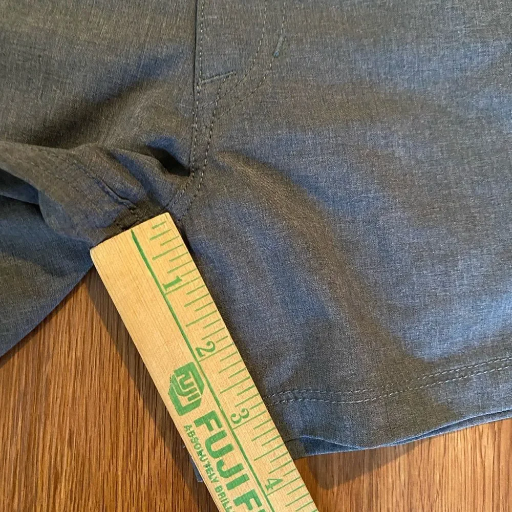 VOLCOM Shorts Toddler Size 2T Gray Flat front Surf Skate Hybrid
